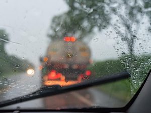 Cómo usar el limpiaparabrisas del coche del modo correcto